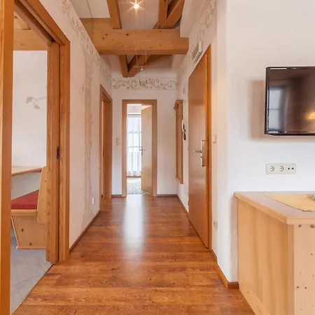 Δωμάτια σε οικογενειακή κατοικία Haus Zur Vogelweide Ντομπιάκο