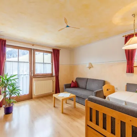 Haus Zur Vogelweide * Ντομπιάκο