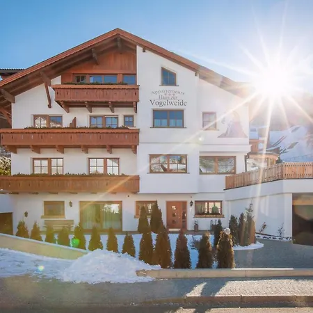 Δωμάτια σε οικογενειακή κατοικία Haus Zur Vogelweide Ντομπιάκο